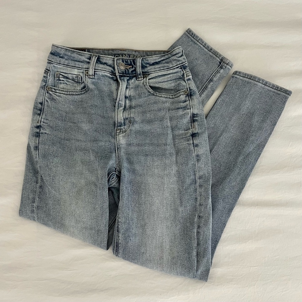 American Eagle High Rise Straight Leg Stretch Jeans Medium Wash Size Women’s 000